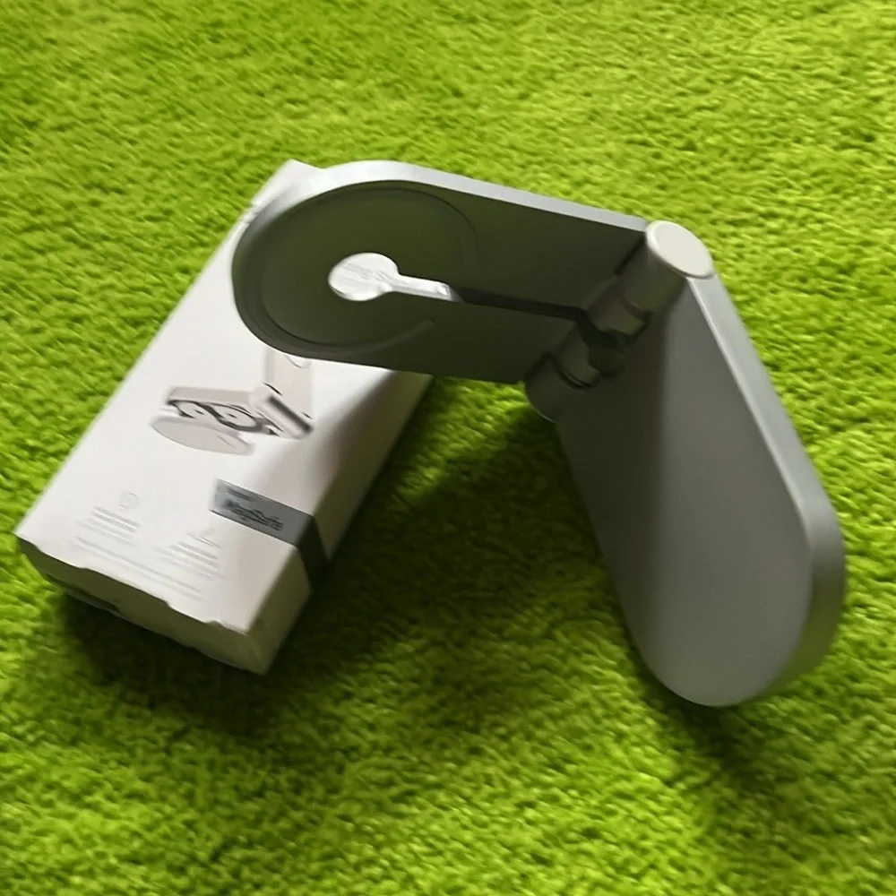 Folding stand